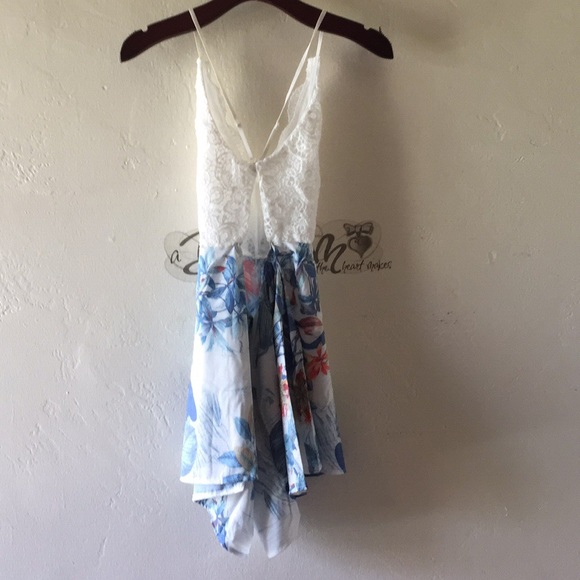 🦋Jumpsuite🦋 - Picture 2 of 3